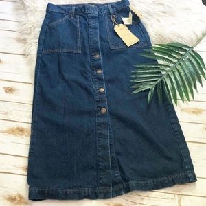Lucky Brand long denim skirt size 2/26 NWT